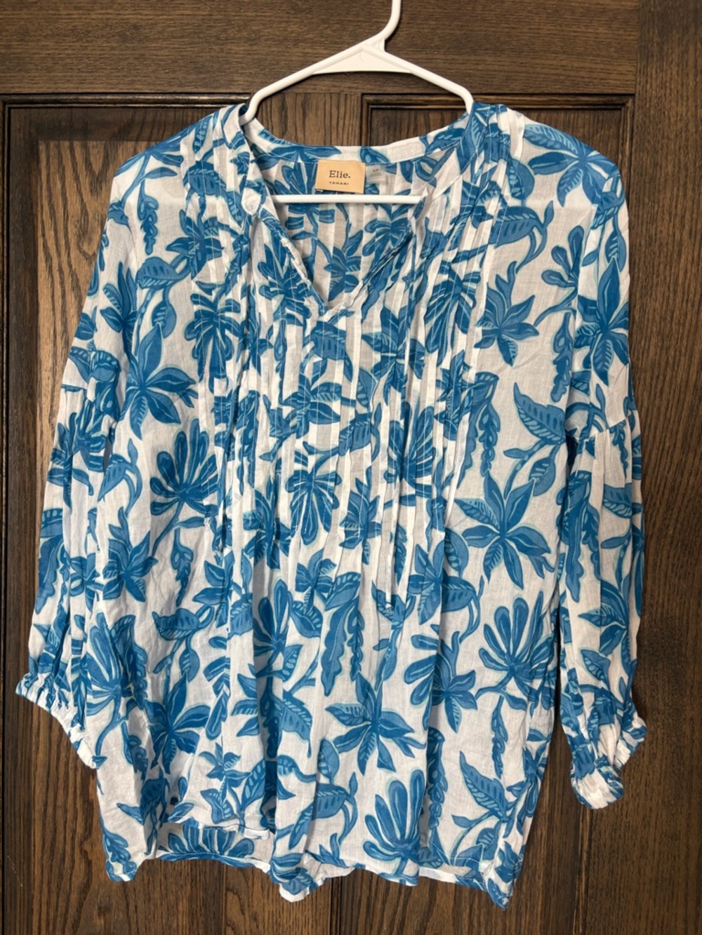 Tahari Blue and White Floral Pintuck Peasant Blouse